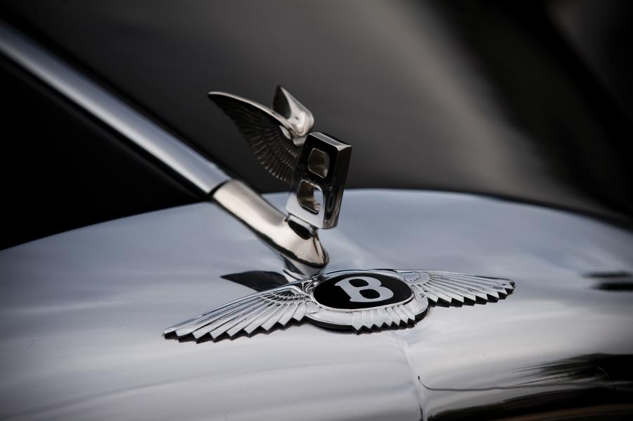 Логотип Bentley S1 Empress Saloon by Hooper 1959 года  (фото 9 из 10)